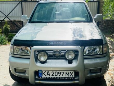 Опель Фронтера 2003 у Києві на Automoto.ua Сірий Опель Фронтера, об'ємом двигуна 2.2 л та пробігом 357 тис. км за 5072 $, фото 1 на Automoto.ua
