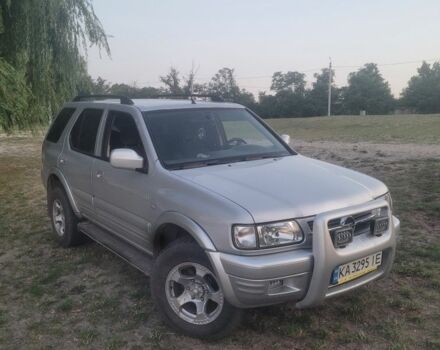 Сірий Опель Фронтера, об'ємом двигуна 2.2 л та пробігом 240 тис. км за 6499 $, фото 1 на Automoto.ua