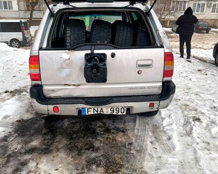 Серый Опель Фронтера, объемом двигателя 2.2 л и пробегом 300 тыс. км за 2300 $, фото 1 на Automoto.ua