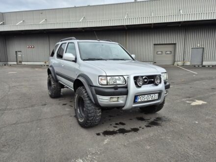 Сірий Опель Фронтера, об'ємом двигуна 2.2 л та пробігом 231 тис. км за 2100 $, фото 1 на Automoto.ua