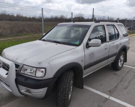Серый Опель Фронтера, объемом двигателя 2.2 л и пробегом 280 тыс. км за 2800 $, фото 1 на Automoto.ua