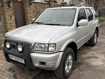 Серый Опель Фронтера, объемом двигателя 2.2 л и пробегом 399 тыс. км за 6500 $, фото 1 на Automoto.ua