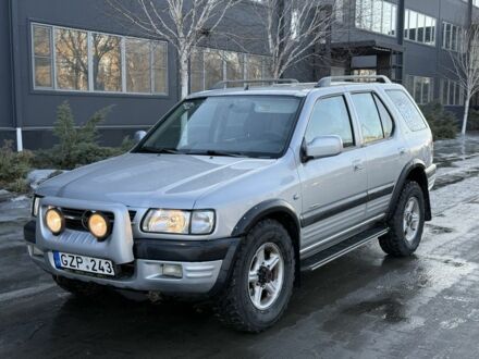 Серый Опель Фронтера, объемом двигателя 2.2 л и пробегом 280 тыс. км за 2750 $, фото 1 на Automoto.ua