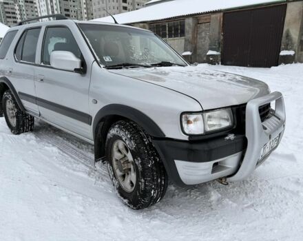 Сірий Опель Фронтера, об'ємом двигуна 2.2 л та пробігом 266 тис. км за 3500 $, фото 1 на Automoto.ua