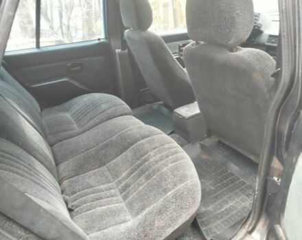 Синий Опель Фронтера, объемом двигателя 2.3 л и пробегом 260 тыс. км за 2500 $, фото 7 на Automoto.ua