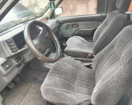 Синий Опель Фронтера, объемом двигателя 2.3 л и пробегом 260 тыс. км за 2500 $, фото 6 на Automoto.ua