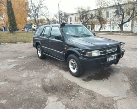 Синий Опель Фронтера, объемом двигателя 2.3 л и пробегом 260 тыс. км за 2500 $, фото 1 на Automoto.ua