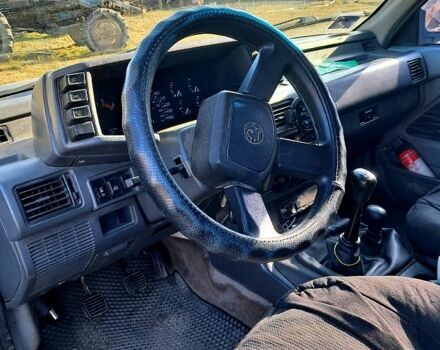 Синій Опель Фронтера, об'ємом двигуна 2.3 л та пробігом 320 тис. км за 3200 $, фото 5 на Automoto.ua
