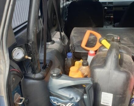 Синий Опель Фронтера, объемом двигателя 2.2 л и пробегом 336 тыс. км за 3000 $, фото 6 на Automoto.ua