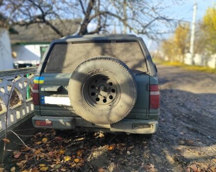 Синій Опель Фронтера, об'ємом двигуна 2 л та пробігом 300 тис. км за 2550 $, фото 2 на Automoto.ua