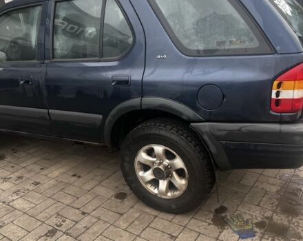 Синий Опель Фронтера, объемом двигателя 2.2 л и пробегом 3 тыс. км за 3084 $, фото 3 на Automoto.ua
