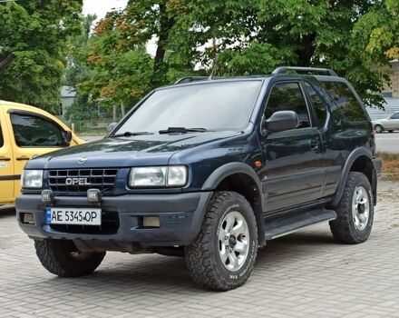 Синий Опель Фронтера, объемом двигателя 2.2 л и пробегом 170 тыс. км за 6790 $, фото 1 на Automoto.ua