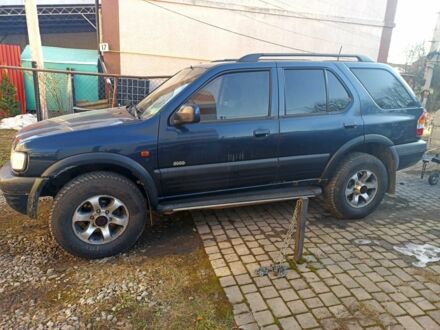 Синий Опель Фронтера, объемом двигателя 2.2 л и пробегом 350 тыс. км за 5700 $, фото 1 на Automoto.ua