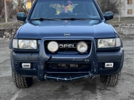 Синій Опель Фронтера, об'ємом двигуна 2.2 л та пробігом 350 тис. км за 2500 $, фото 1 на Automoto.ua