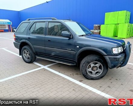 Синий Опель Фронтера, объемом двигателя 2.2 л и пробегом 314 тыс. км за 7400 $, фото 1 на Automoto.ua