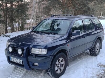 Синій Опель Фронтера, об'ємом двигуна 2.2 л та пробігом 241 тис. км за 2200 $, фото 1 на Automoto.ua