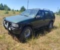 Зеленый Опель Фронтера, объемом двигателя 0 л и пробегом 209 тыс. км за 1650 $, фото 1 на Automoto.ua