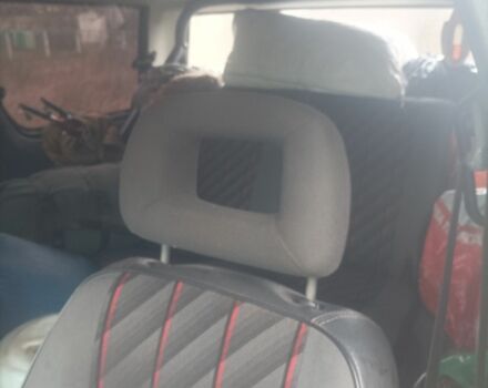 Зеленый Опель Фронтера, объемом двигателя 2 л и пробегом 280 тыс. км за 4100 $, фото 6 на Automoto.ua