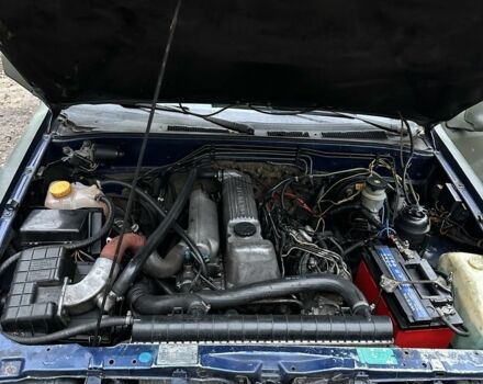 Зеленый Опель Фронтера, объемом двигателя 2.3 л и пробегом 240 тыс. км за 2400 $, фото 4 на Automoto.ua