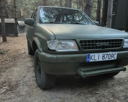 Зеленый Опель Фронтера, объемом двигателя 0 л и пробегом 300 тыс. км за 2141 $, фото 2 на Automoto.ua