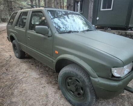 Зеленый Опель Фронтера, объемом двигателя 0 л и пробегом 300 тыс. км за 2141 $, фото 1 на Automoto.ua