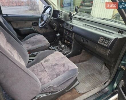 Зеленый Опель Фронтера, объемом двигателя 2.2 л и пробегом 213 тыс. км за 3000 $, фото 6 на Automoto.ua