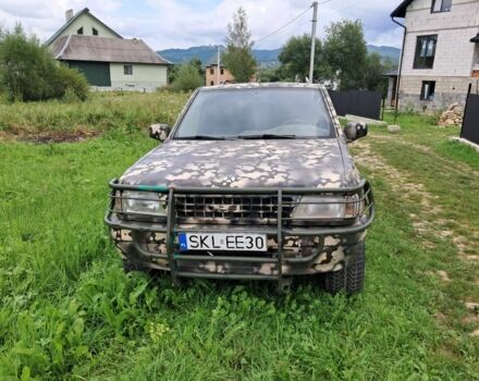 Зеленый Опель Фронтера, объемом двигателя 0 л и пробегом 300 тыс. км за 1250 $, фото 3 на Automoto.ua