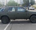 Зеленый Опель Фронтера, объемом двигателя 2 л и пробегом 300 тыс. км за 2886 $, фото 4 на Automoto.ua