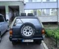 Зеленый Опель Фронтера, объемом двигателя 2 л и пробегом 270 тыс. км за 150000 $, фото 3 на Automoto.ua