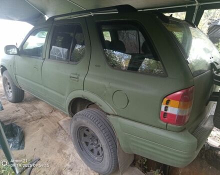 Зеленый Опель Фронтера, объемом двигателя 0 л и пробегом 200 тыс. км за 1800 $, фото 5 на Automoto.ua