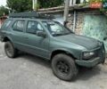 Зеленый Опель Фронтера, объемом двигателя 2.17 л и пробегом 250 тыс. км за 2400 $, фото 1 на Automoto.ua