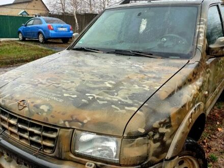 Зеленый Опель Фронтера, объемом двигателя 2.2 л и пробегом 250 тыс. км за 1500 $, фото 1 на Automoto.ua