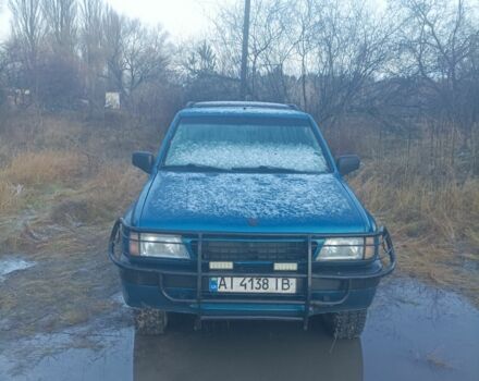 Зеленый Опель Фронтера, объемом двигателя 2 л и пробегом 280 тыс. км за 4100 $, фото 1 на Automoto.ua