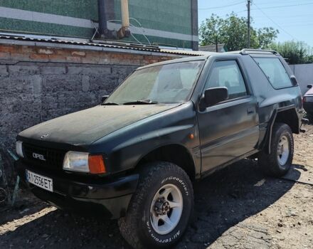 Зеленый Опель Фронтера, объемом двигателя 2 л и пробегом 25 тыс. км за 4000 $, фото 1 на Automoto.ua