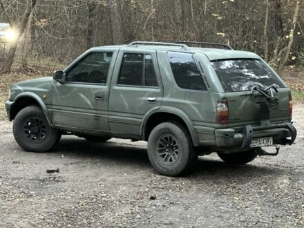 Зеленый Опель Фронтера, объемом двигателя 2.3 л и пробегом 240 тыс. км за 2400 $, фото 1 на Automoto.ua