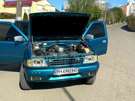 Опель Фронтера 1995 в Одессе на Automoto.ua Зеленый Опель Фронтера, объемом двигателя 2.3 л и пробегом 200 тыс. км за 4500 $, фото 1 на Automoto.ua