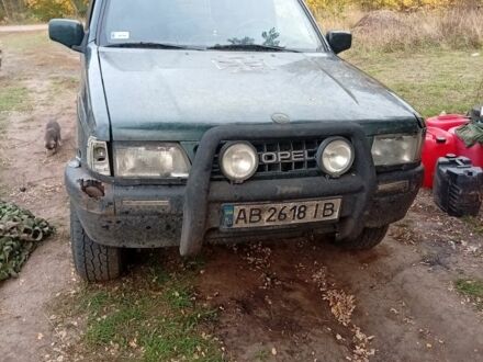 Зелений Опель Фронтера, об'ємом двигуна 2.5 л та пробігом 3 тис. км за 1023 $, фото 1 на Automoto.ua
