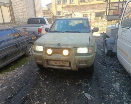 Зеленый Опель Фронтера, объемом двигателя 2 л и пробегом 367 тыс. км за 1840 $, фото 1 на Automoto.ua