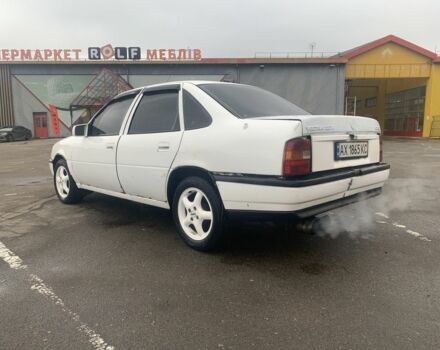 Белый Опель ГТ, объемом двигателя 1.6 л и пробегом 3 тыс. км за 1300 $, фото 2 на Automoto.ua