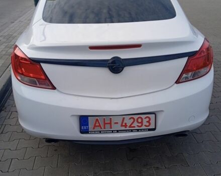 Белый Опель Инсигния, объемом двигателя 1.6 л и пробегом 158 тыс. км за 7500 $, фото 2 на Automoto.ua