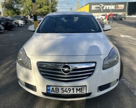 Білий Опель Інсігнія, об'ємом двигуна 2 л та пробігом 360 тис. км за 6624 $, фото 2 на Automoto.ua