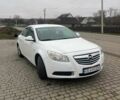 Белый Опель Инсигния, объемом двигателя 2 л и пробегом 274 тыс. км за 6500 $, фото 2 на Automoto.ua