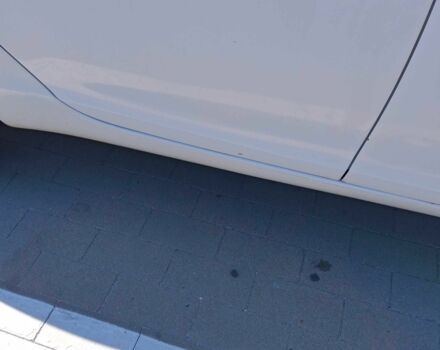 Опель Инсигния 2009 в Сумах на Automoto.ua Белый Опель Инсигния, объемом двигателя 2 л и пробегом 172 тыс. км за 7800 $, фото 4 на Automoto.ua