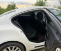 Белый Опель Инсигния, объемом двигателя 2 л и пробегом 280 тыс. км за 5450 $, фото 9 на Automoto.ua