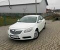 Белый Опель Инсигния, объемом двигателя 2 л и пробегом 274 тыс. км за 6500 $, фото 1 на Automoto.ua