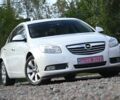 Белый Опель Инсигния, объемом двигателя 2.2 л и пробегом 134 тыс. км за 7800 $, фото 1 на Automoto.ua