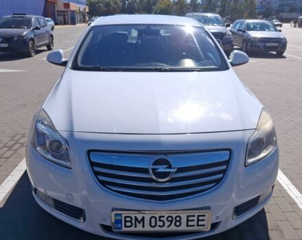 Опель Инсигния 2009 в Сумах на Automoto.ua Белый Опель Инсигния, объемом двигателя 2 л и пробегом 172 тыс. км за 7800 $, фото 1 на Automoto.ua