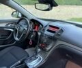 Белый Опель Инсигния, объемом двигателя 2 л и пробегом 280 тыс. км за 6800 $, фото 12 на Automoto.ua