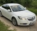 Белый Опель Инсигния, объемом двигателя 2 л и пробегом 280 тыс. км за 5450 $, фото 2 на Automoto.ua