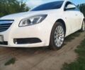 Белый Опель Инсигния, объемом двигателя 2 л и пробегом 233 тыс. км за 6800 $, фото 2 на Automoto.ua